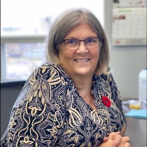 Meet your Posher, Carolyn